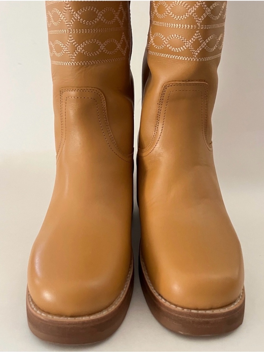 NWT Dingo Tan Embroidered Leather Knee Boots - Picture 5 of 7